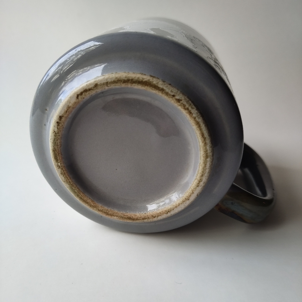 Elephant Pottery Mug - Picture 7 of 7
